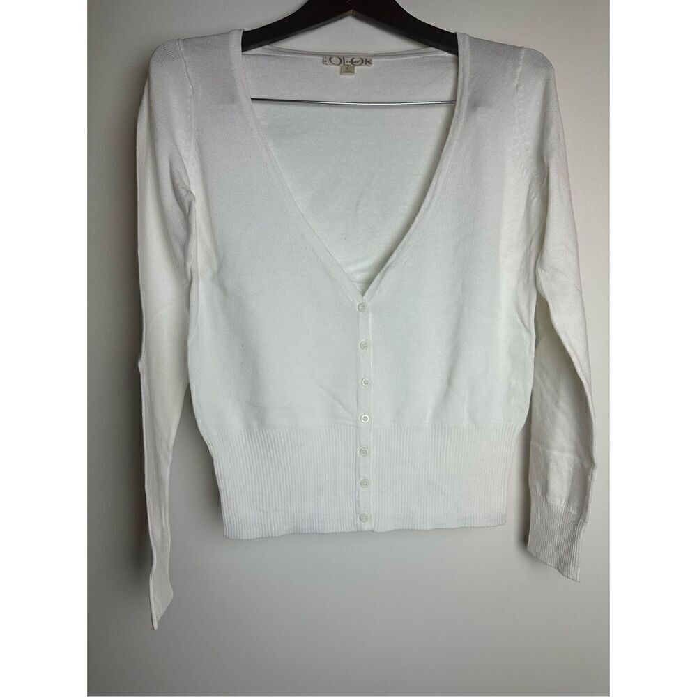 White long sleeve cardigan